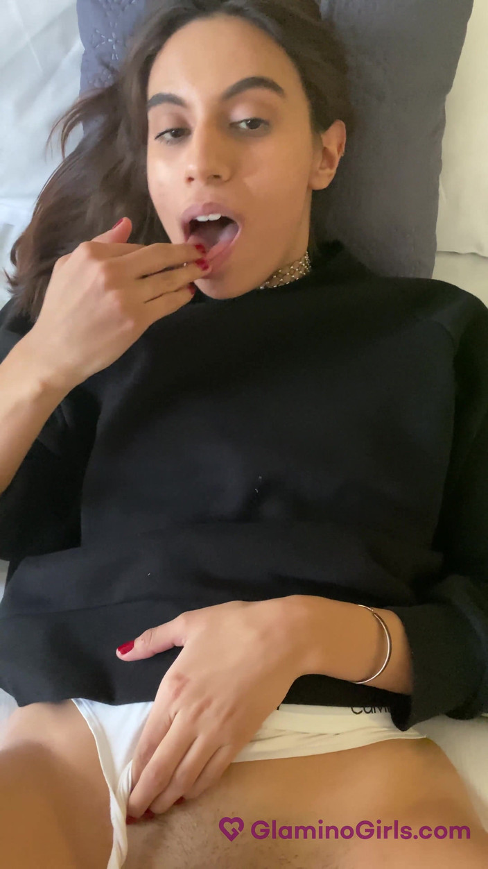 Glamino Girls: Glamino girls 21 - part 1 hot latin pussy