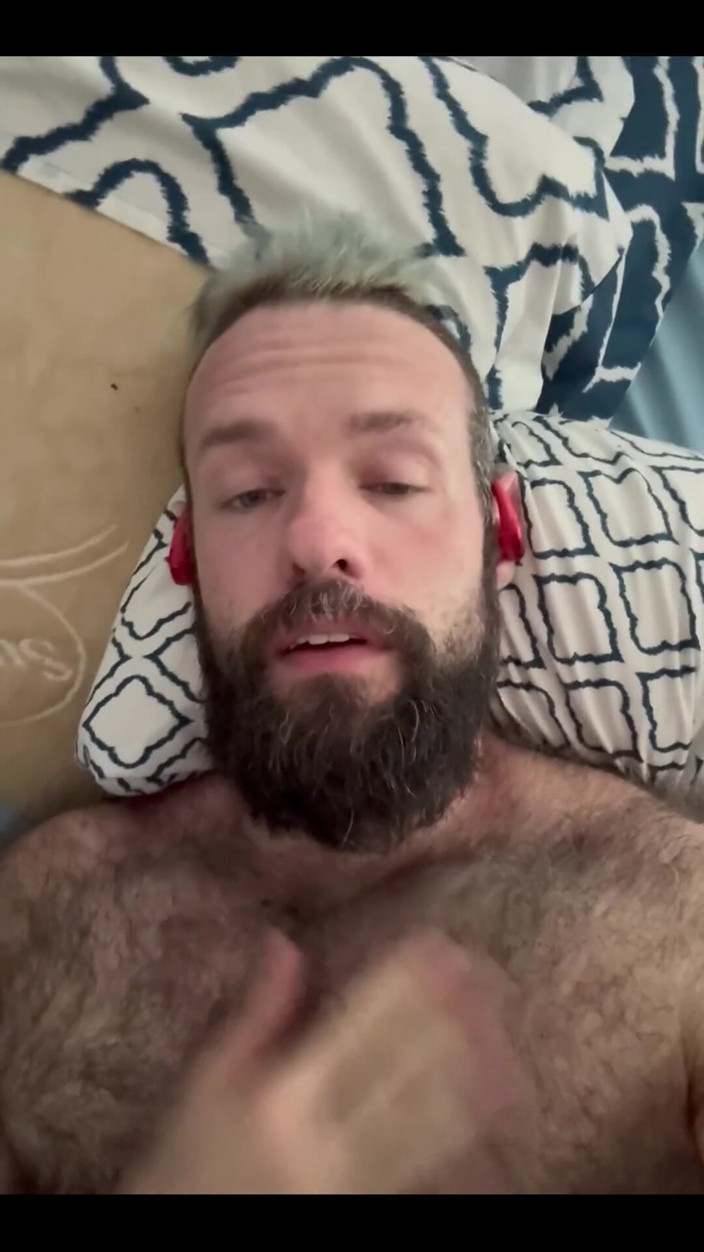 BeefyCanuck: Heya ! Mise à jour de la chaîne pour le Mois de...