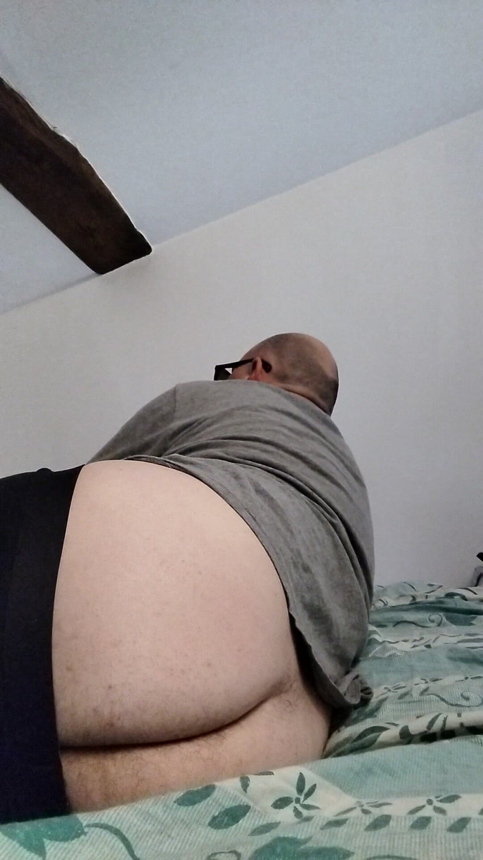 AnaMkeith: Arschloch offen für meine freunde, die mich beobachten