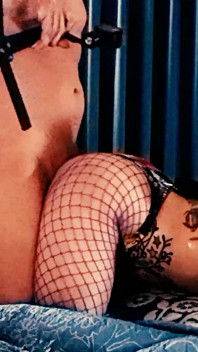 Creampie pour neko la salope taquine - Stella Mae