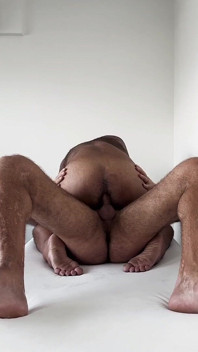 Foda Intensa Com Um Urso Russo Peludo E Barbudo: Química Pura E Gozada Garantida.