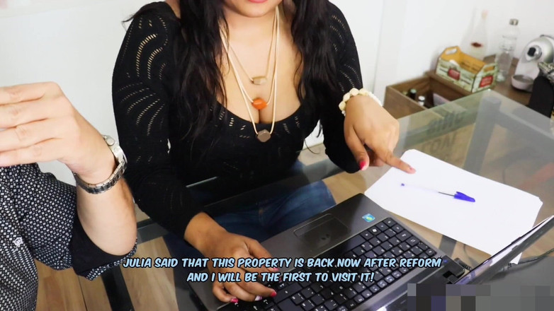 Julia Carioca: रियल एस्टेट ब्रोकर ने ग्राहकों को दिया खास तोहफा
