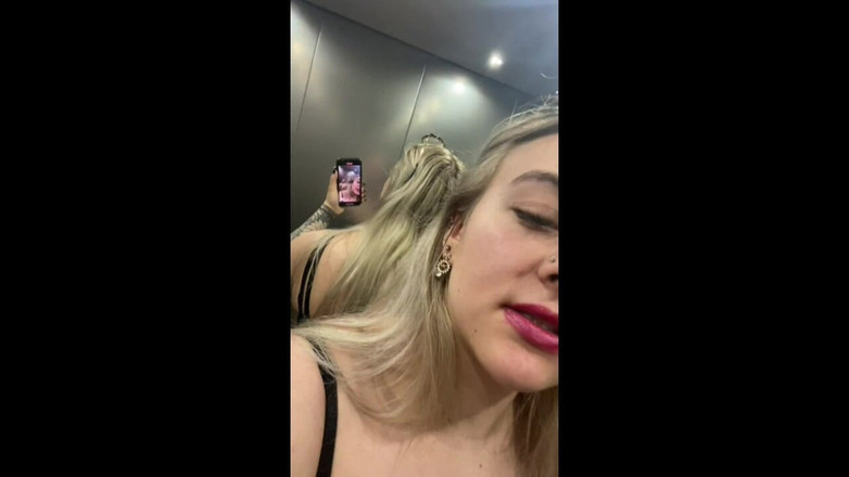 Queen_of_BDSM: Dentro da Lata de Lixo!