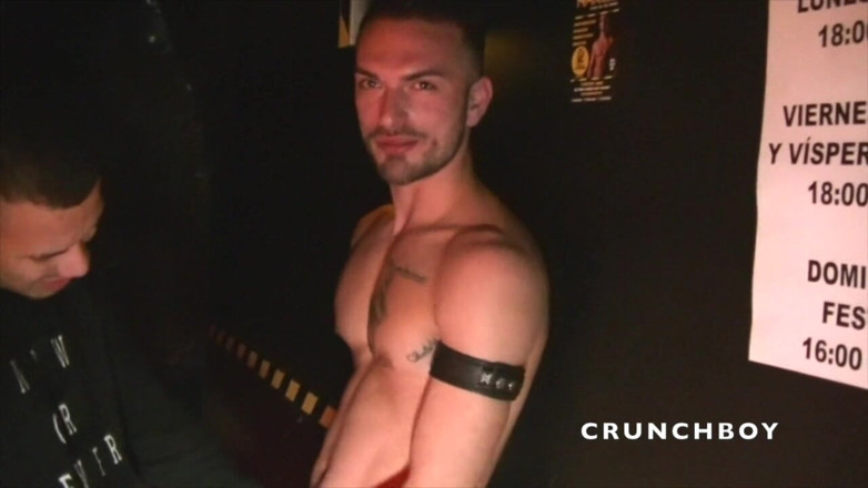 Sex humiliation with french lads: Sexo humliation com Jean Fabre e puta latina em sling