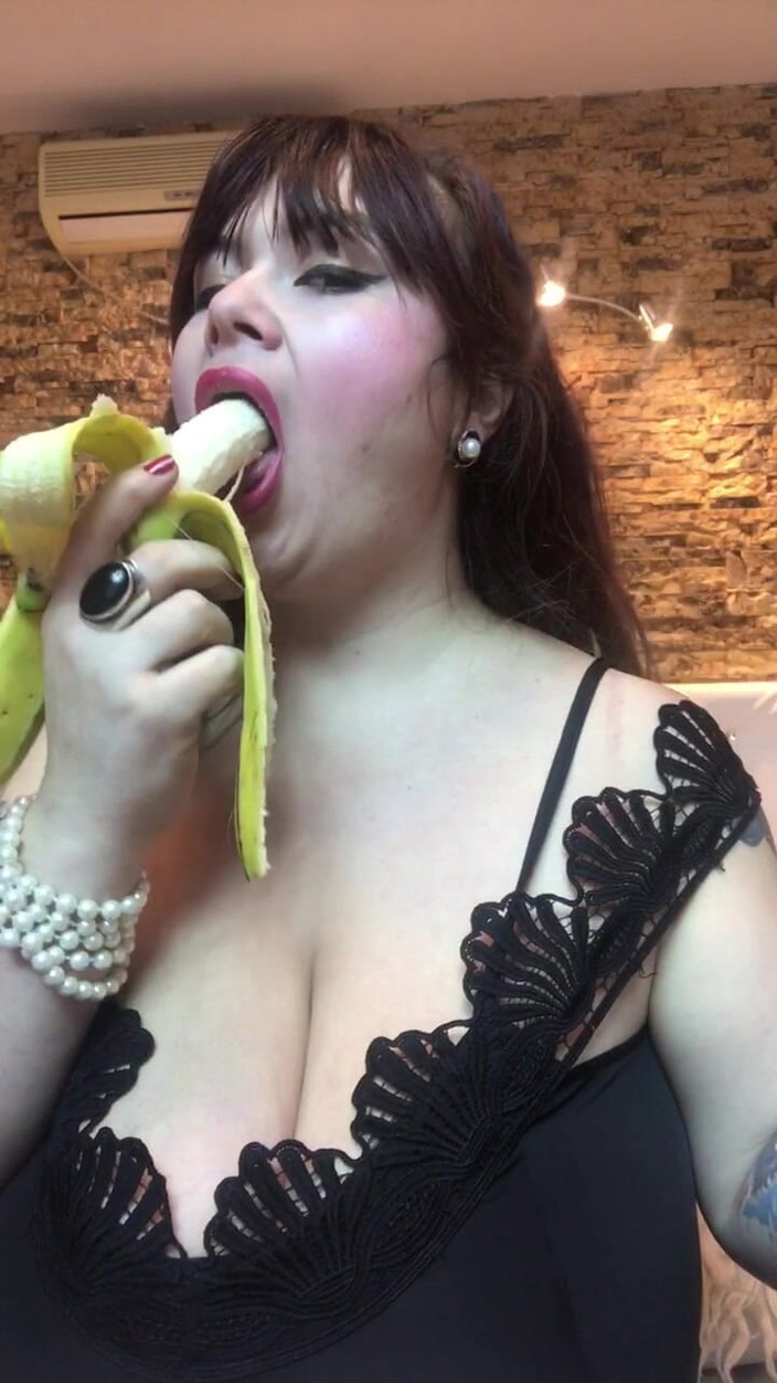 Roxanne Miller: Banana Me