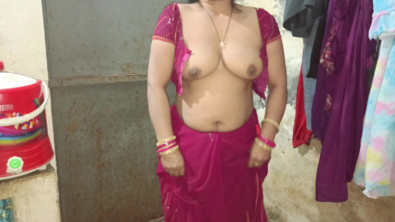 Pinkyrani2333: Pinky India è stata scopata in Sari e camicetta per tutta...