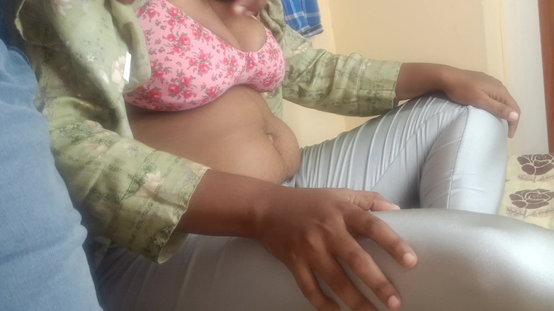 Laxi ammu: Dhivya 钦奈学院 2