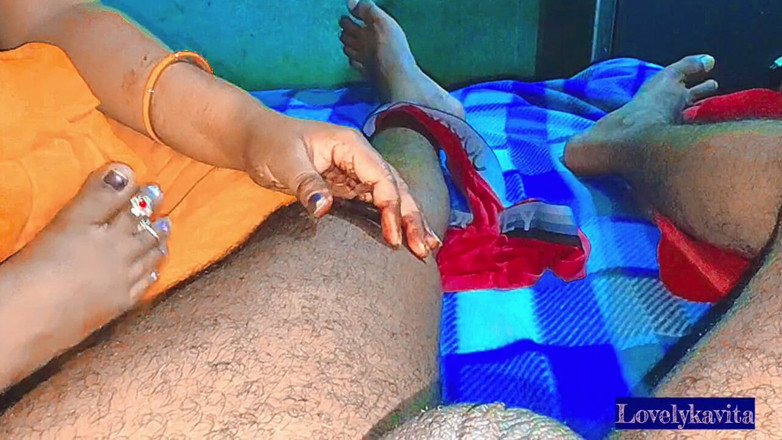 Kavita Singh: Bhabhi's Awesome Handjob &amp; Blowjob