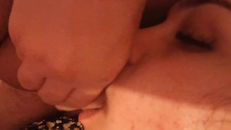 Ionut899: Toda La Noche Con La Polla En La Boca Y...