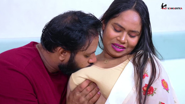 HOTKAMASUTRA: Most Beautiful Indian Desi Bhabhi's Boobs Were Pressed and Fucked...