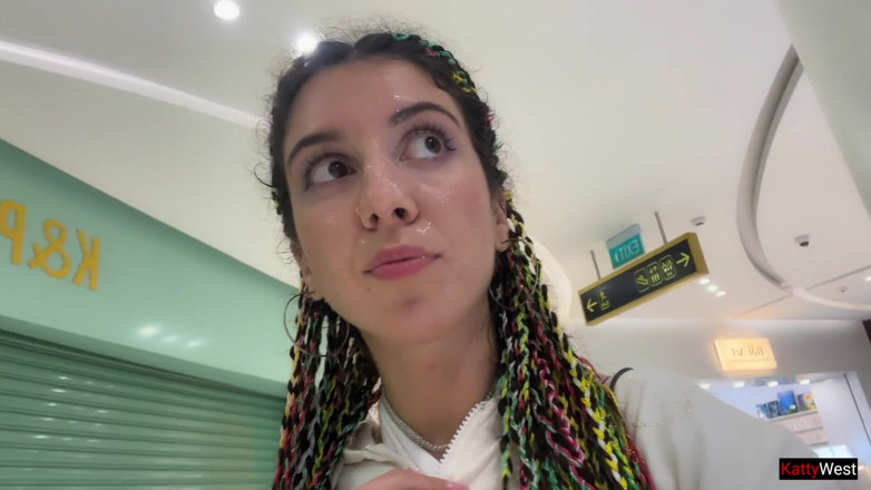 Katty West: Crazy Cumwalk in Shopping Mall