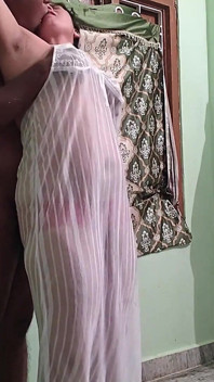 Hot Sindu Aunty Sex in New Transparent Dress