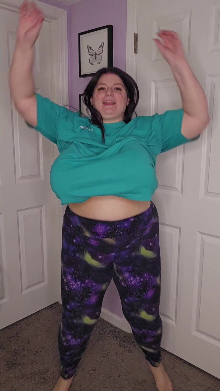 Sarah Rae: Sobbalzanti con tette enormi