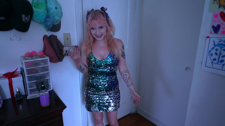 lilredvelvettt: MILFが『Spin the Bottle』を失う