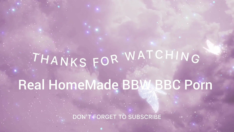 Super sexy ebony cuties: Si chinata per scoparmi la figa con un dildo rosa...