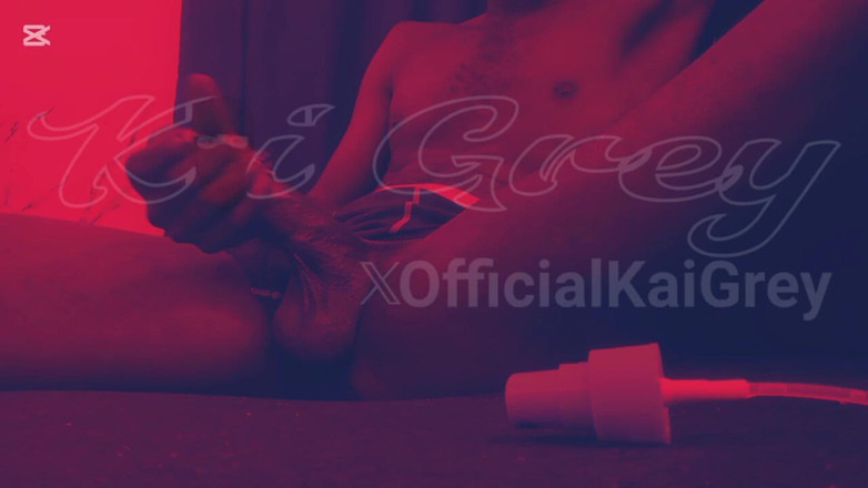 Official Kai Grey: Mainin aduhainya sampai dia crot di toketnya