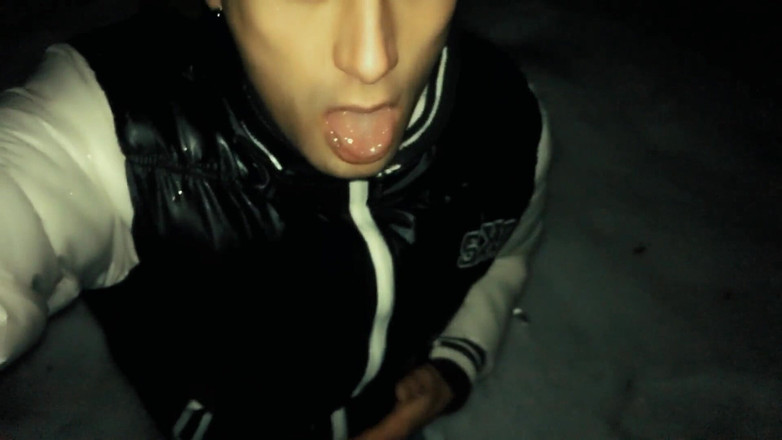 Idmir Sugary: Игра с Cruisers сперма в рот на моих коленях после того, как он ушел