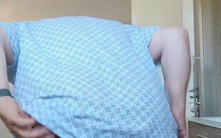 Karlchengeil: A Short Farting Compilation