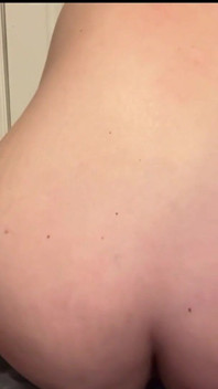 Trying a Dildo in My Ass for the First Time