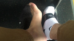 Manlyfoot: Dans les bus, espoir que je ne me fais pas...