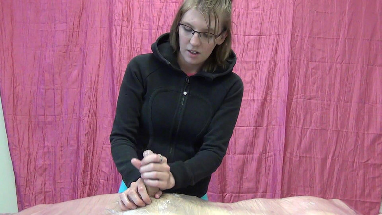 Jerky Girls: 四月淋浴以apirl为特色