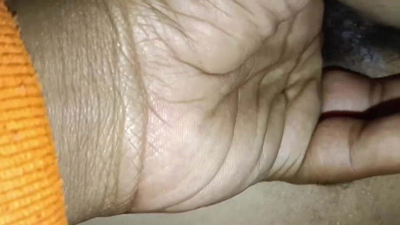 Labli: Sesso notturno con india