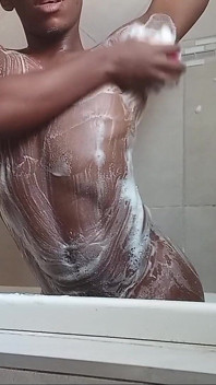Ebony Twink Taking a Bath
