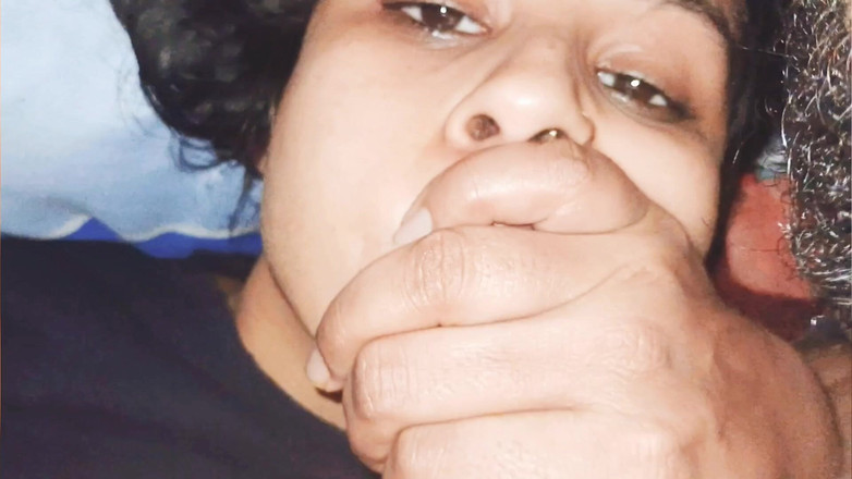 Hot Sis: Latika делает меня возбужденной сегодня вечером и лицо как возбужденное