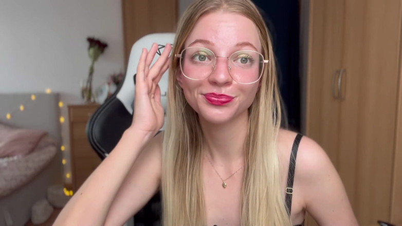 Goddess_Bella_Rae: Asmr kadın egemenliği terapisti randevusu
