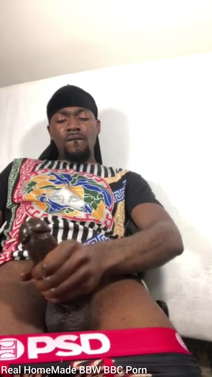 Big black cock BBCee: Oliato accarezza il mio bbc