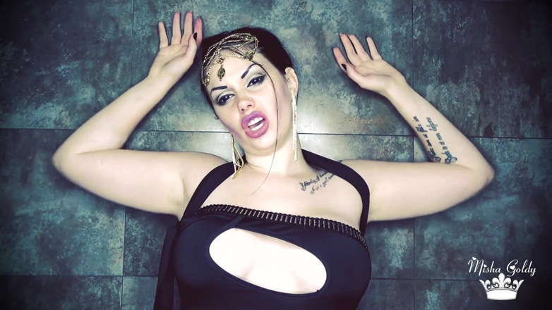 Goddess Misha Goldy: Diosa oscura sintiendo una hambre insaciable!