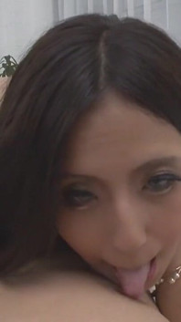 Sensual Manami Ueno, Cuerpo Cielo Altamente Responsivo