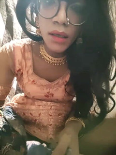 Keerthanakeerthi95: Indická sissy strocking a cumming