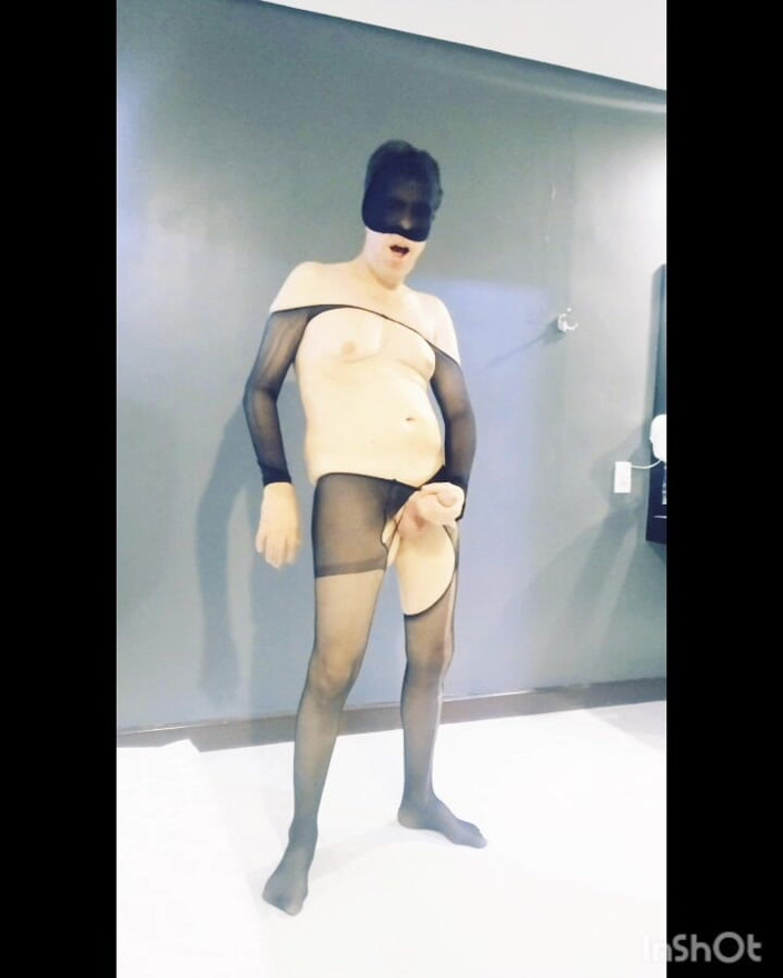 Ivykinky69: Suge-l pe Karl