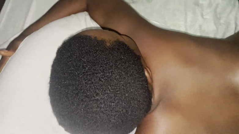 Africanbestsex007: Blacks Only, lesbiennes africaines, baise hardcore avec gode ceinture, gros...