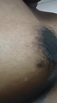 Peito muito bonito ou B