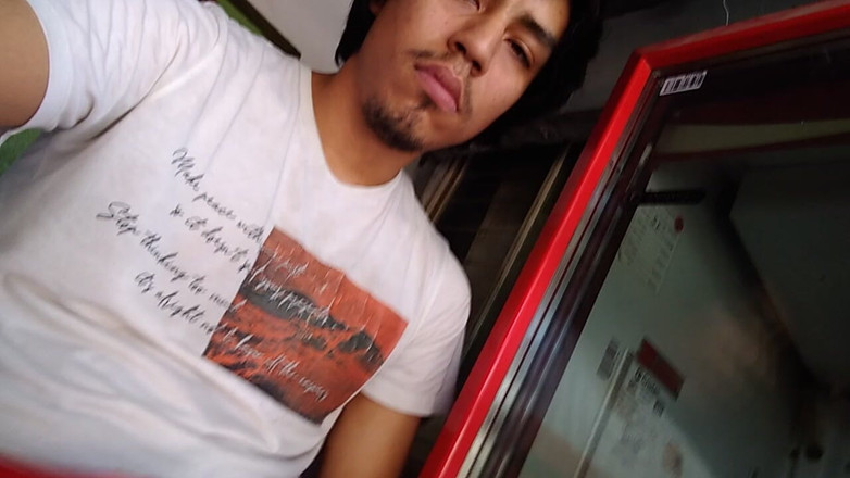 AlexAlejandro13: Masturbace v Porch Hot