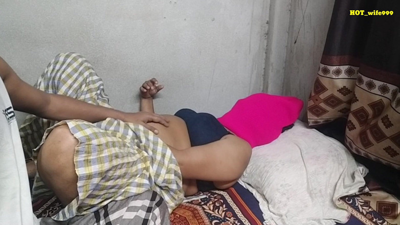 Hot_wife999: Indian Desi Village Bhabi Romance with Debar Bed Room
