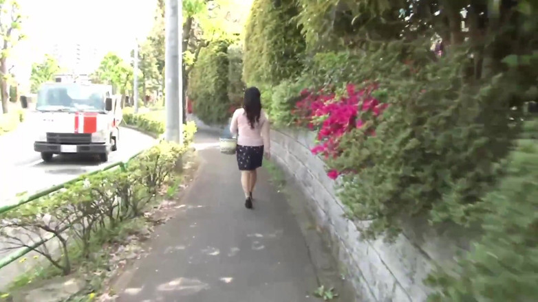 Vulture: Neighbor Wife's Late Afternoon Affair -3