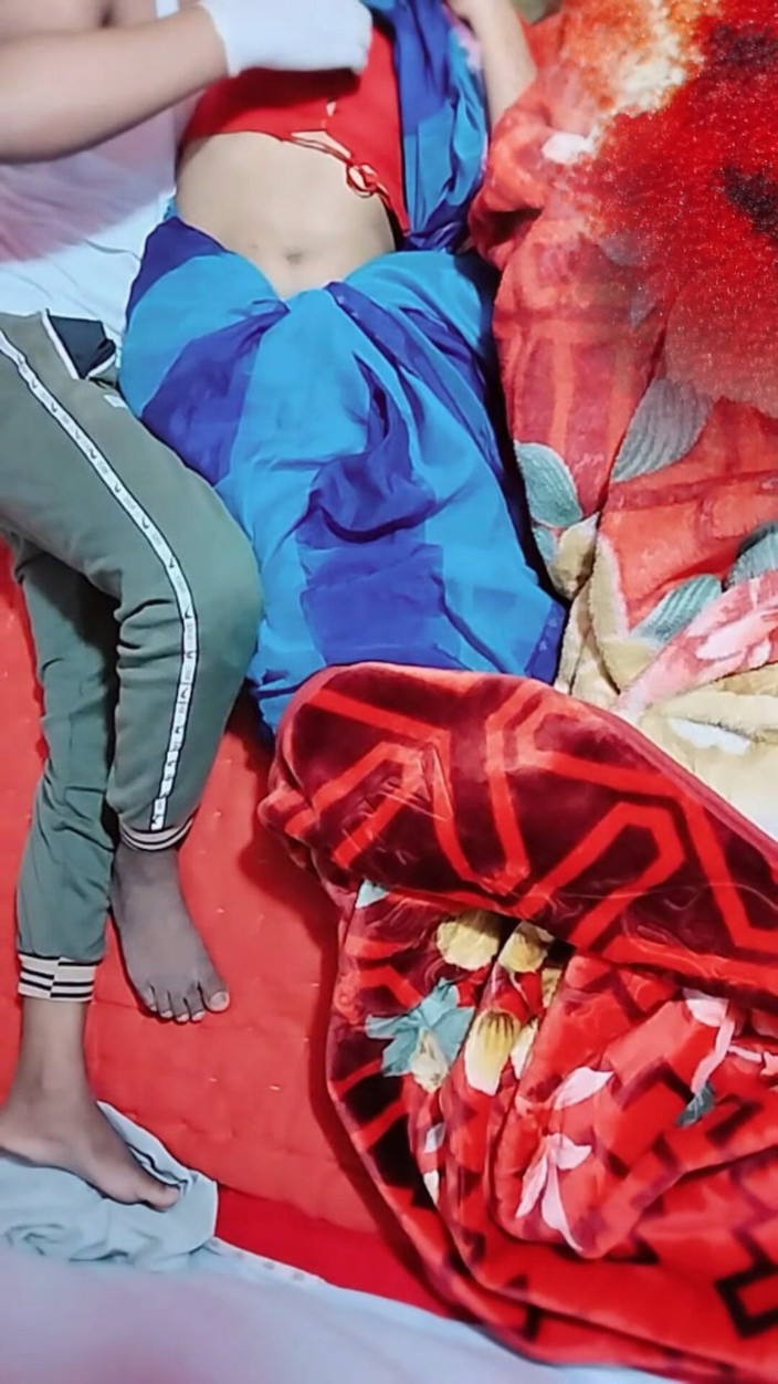 NixLeno: Horny Indian Bhabhi Desparate for Hardcore Sex with Husband's Friend