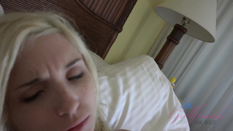 ATK Fans (Girlfriends): Virtuele vakantie in Hawaï met Piper Perri deel 2