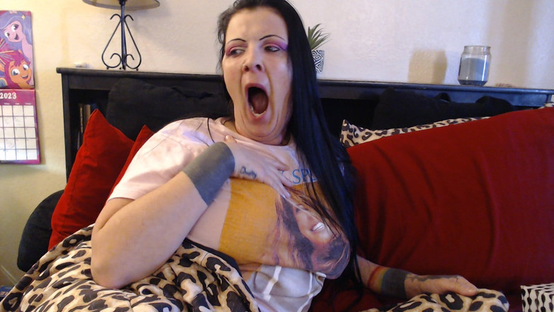 Abby Anna: Bedtime Yawning