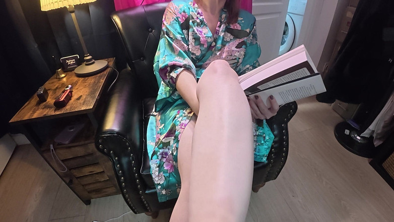 InannaJustice: シンプルな足のマッサージ