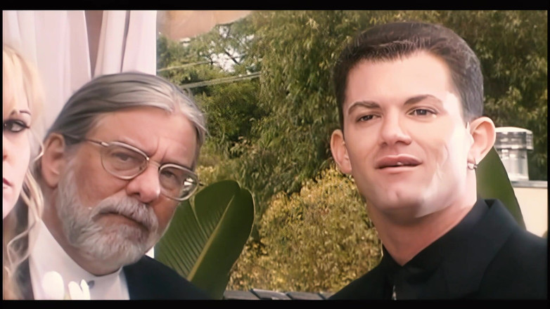 BestPorn85: Keri s velkými kozami jezdí a ochutnává jeho výstřik