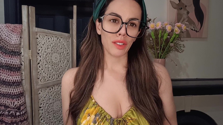 Annika Rain: Cho phép giả vờ im mẹ kế của bạn