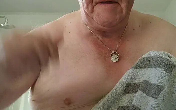 Karlchengeil: Tits and Nipples - New Edition