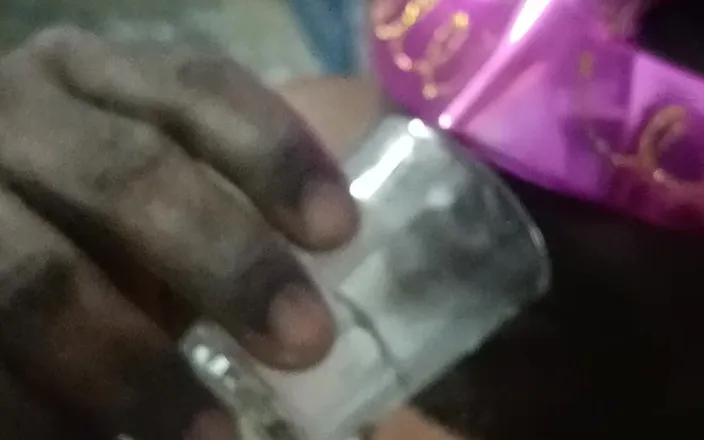 Suraas: Cheating Wife Night Drinking and Enjoy Neighbour
