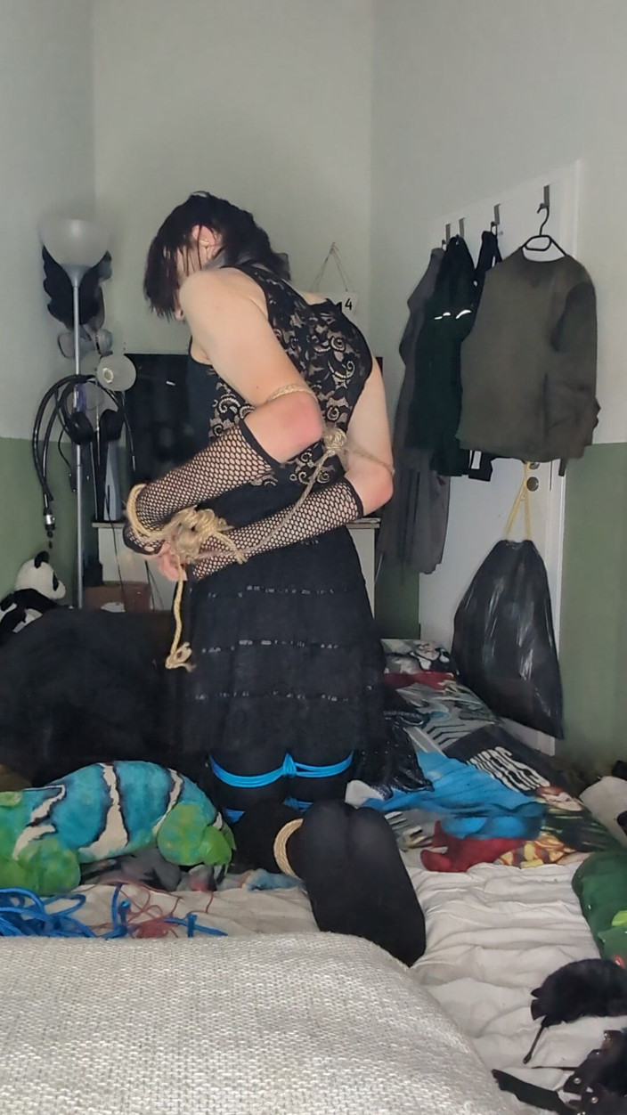 AJ_the_catgirl: Przedawnienie liny Littel w sukience