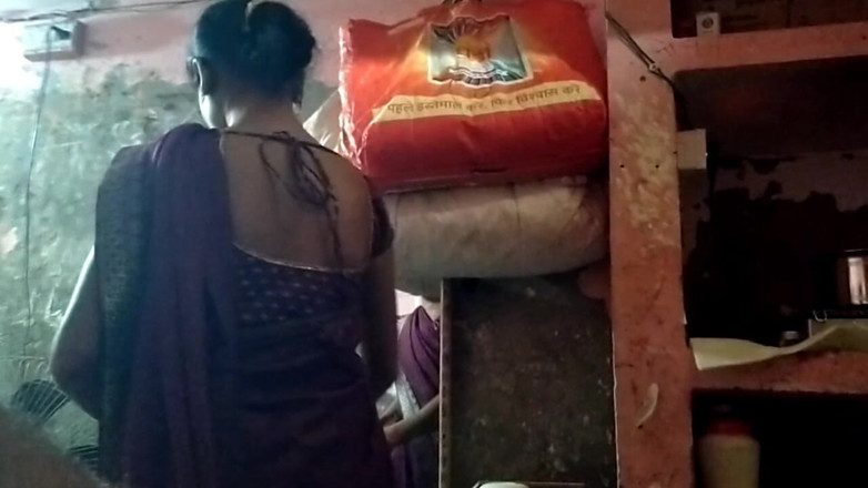 hotsimran70: Simran primo video di masturbarsi con il fidanzato