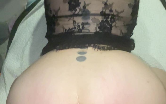 Sierra Latcum: Latina PAWG jezdí na jeho ptákovi
